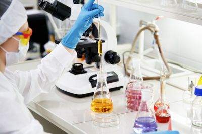 山东辛格化工专注于经营各类普通化学品和危险化学品